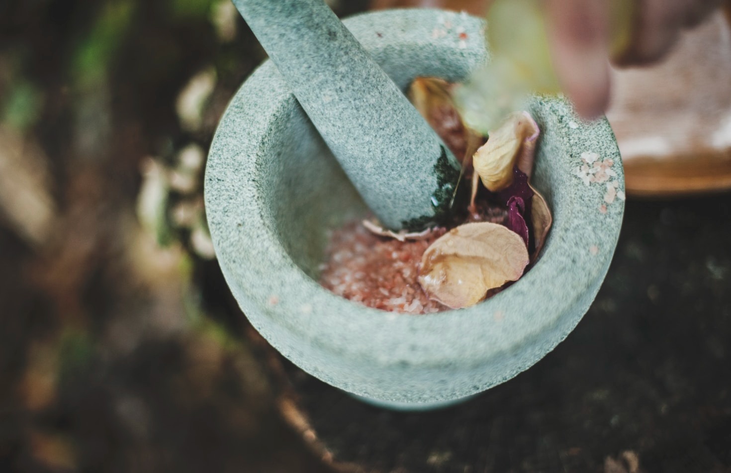 The Role of Herbal Products in Modern Wellness